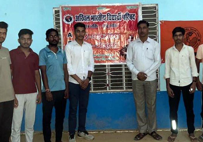 कोटपूूतली: अमन नगर मंत्री व रविन्द्र योगी एसएफएस संयोजक बने कोटपूूतली: अमन नगर मंत्री व रविन्द्र योगी एसएफएस संयोजक बने