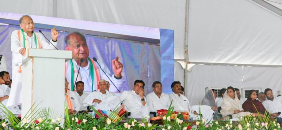 उत्तर भारत में राजस्थान बना नंबर वन राज्य-मुख्यमंत्री उत्तर भारत में राजस्थान बना नंबर वन राज्य-मुख्यमंत्री