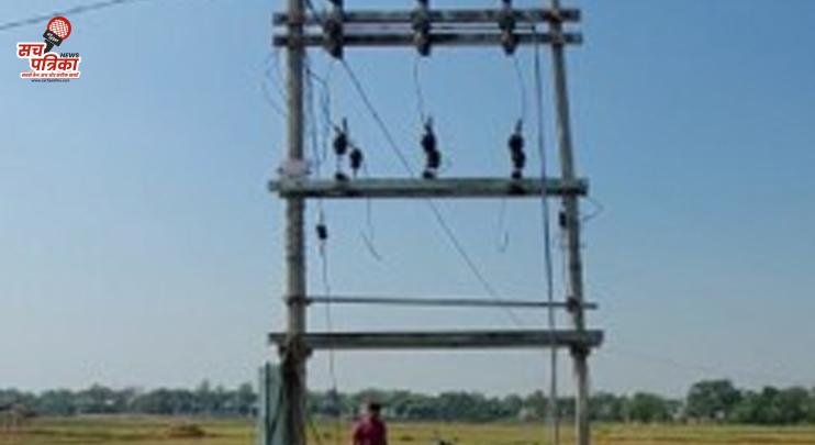 कोटपूतली: लापरवाह विद्युत निगम, परेशान उपभोक्ता, 25 दिन पहले चोरी हुए थे दो विद्युत ट्रांसफार्मर, पुलिस में अब दर्ज कराया मुकदमा कोटपूतली: लापरवाह विद्युत निगम, परेशान उपभोक्ता, 25 दिन पहले चोरी हुए थे दो विद्युत ट्रांसफार्मर, पुलिस में अब दर्ज कराया मुकदमा