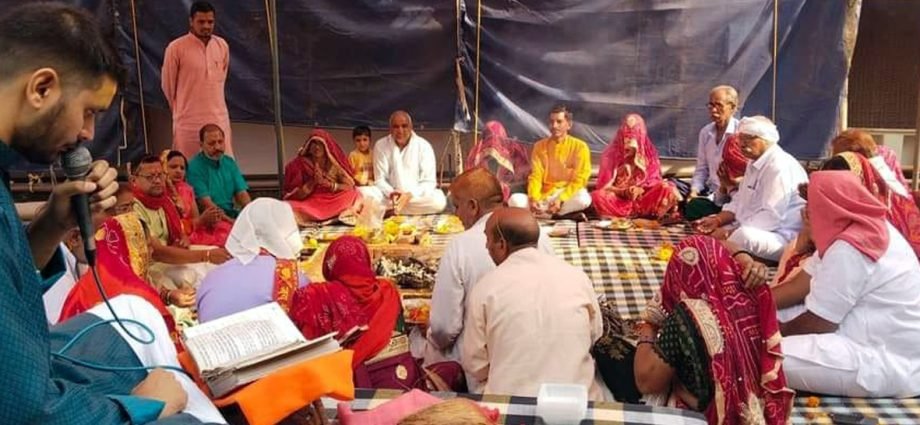 KOTPUTLI-BEHROR: 37वें श्री श्याम महोत्सव के उपलक्ष्य में आयोजित शिव महापुराण कथा का समापन, हवन-यज्ञ व विशाल भंडारे का आयोजन KOTPUTLI-BEHROR: 37वें श्री श्याम महोत्सव के उपलक्ष्य में आयोजित शिव महापुराण कथा का समापन, हवन-यज्ञ व विशाल भंडारे का आयोजन