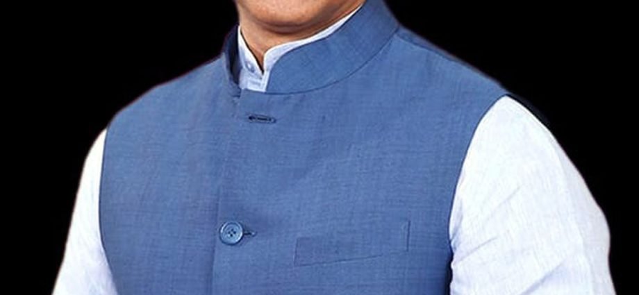 कोटपूतली: कर्नल राज्यवर्धन ने खेल प्रतिभाओं का उत्साहवर्धन करने के लिए आठ स्थानों पर दिए कबड्डी और रेसलिंग मेट कोटपूतली: कर्नल राज्यवर्धन ने खेल प्रतिभाओं का उत्साहवर्धन करने के लिए आठ स्थानों पर दिए कबड्डी और रेसलिंग मेट