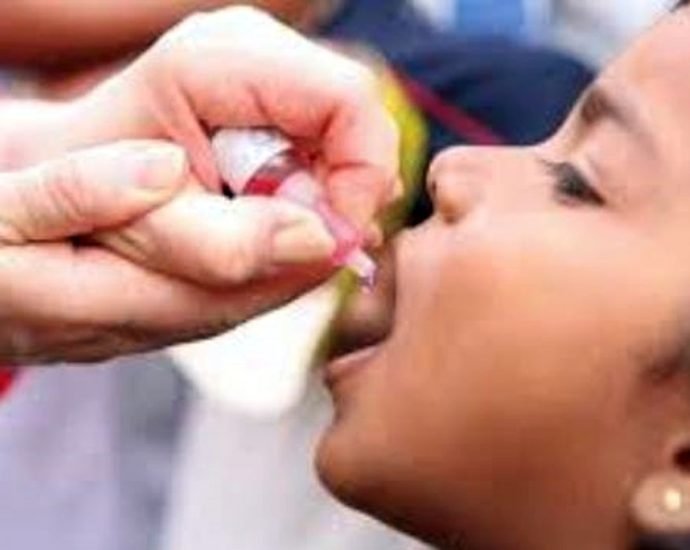 KOTPUTLI-BEHROR: विटामिन ए अभियान कल से: अपने नौनिहालों को अवश्य पिलाएं यह खुराक, 9 माह से 5 वर्ष तक के बच्चों को पिलाई जाएगी विटामिन ए की खुराक KOTPUTLI-BEHROR: विटामिन ए अभियान कल से: अपने नौनिहालों को अवश्य पिलाएं यह खुराक, 9 माह से 5 वर्ष तक के बच्चों को पिलाई जाएगी विटामिन ए की खुराक