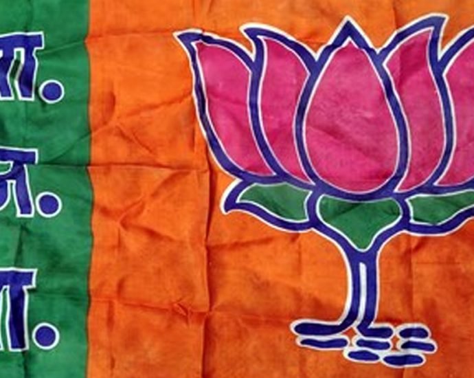 KOTPUTLI-BEHROR: आसान नजर नहीं आ रही डगर, यदि कोटपूतली व झोटवाड़ा में बगावत हुई तो बढ़ जायेंगी मुश्किलें, कोटपूतली में एक तथा झोटवाड़ा में दो नेता कर रहे हैं भाजपा प्रत्याशियों का विरोध KOTPUTLI-BEHROR: आसान नजर नहीं आ रही डगर, यदि कोटपूतली व झोटवाड़ा में बगावत हुई तो बढ़ जायेंगी मुश्किलें, कोटपूतली में एक तथा झोटवाड़ा में दो नेता कर रहे हैं भाजपा प्रत्याशियों का विरोध