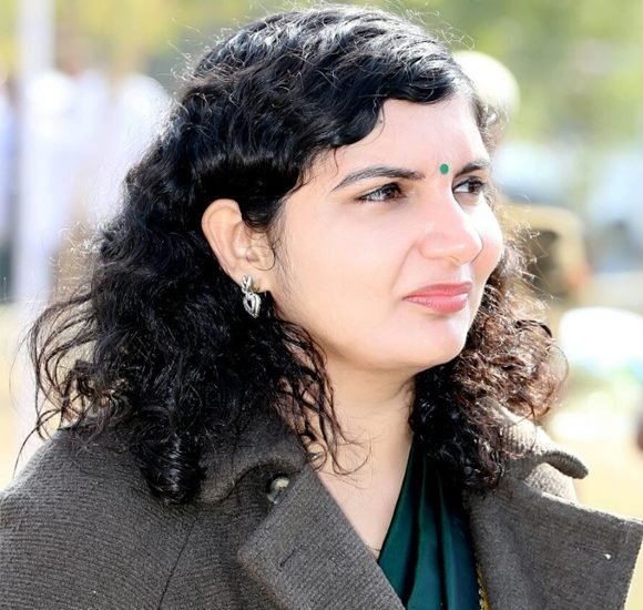 KOTPUTLI-BEHROR: जिला कलेक्ट्रेट में स्थापित कंट्रोल रुम से आमजनता तथा मतदाता मतदान से जुड़ी ले सकते हैं जानकारियां, आदर्श आचार संहिता के उल्लंघन से संबंधित शिकायतें भी करा सकते हैं दर्ज KOTPUTLI-BEHROR: जिला कलेक्ट्रेट में स्थापित कंट्रोल रुम से आमजनता तथा मतदाता मतदान से जुड़ी ले सकते हैं जानकारियां, आदर्श आचार संहिता के उल्लंघन से संबंधित शिकायतें भी करा सकते हैं दर्ज