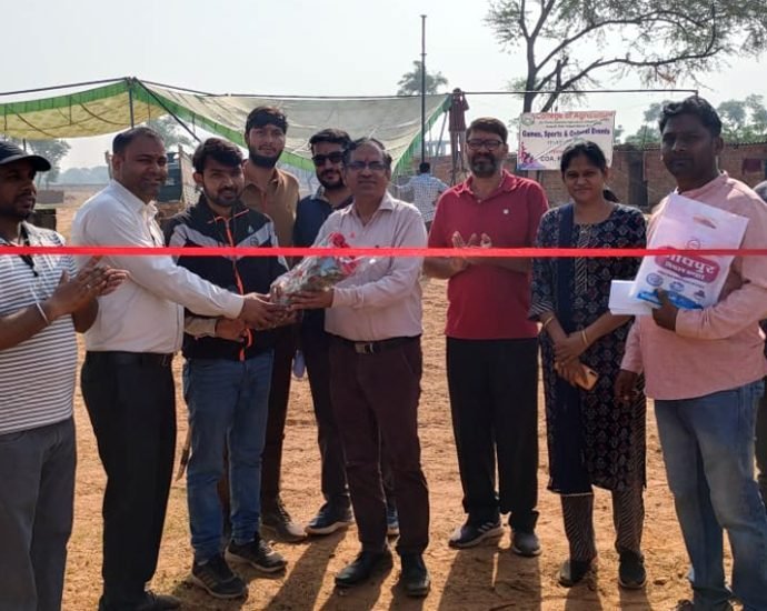KOTPUTLI: कृषि महाविद्यालय में खेलकूद प्रतियोगिताओं का आगाज, हर वर्ग के विजेताओं को मिलेगा पुरस्कार KOTPUTLI: कृषि महाविद्यालय में खेलकूद प्रतियोगिताओं का आगाज, हर वर्ग के विजेताओं को मिलेगा पुरस्कार