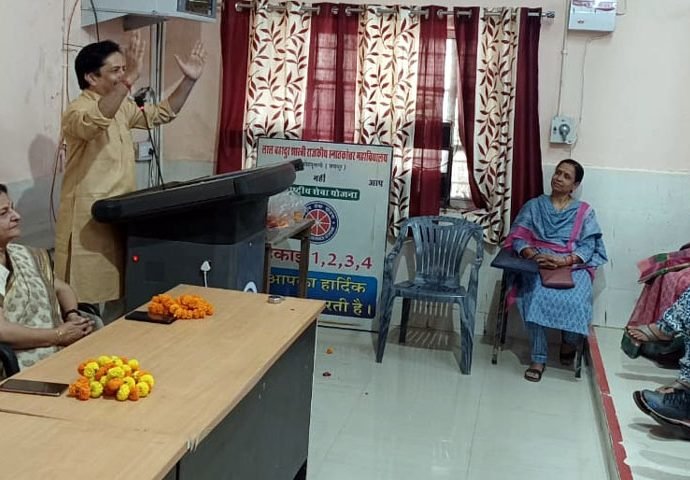 KOTPUTLI-BEHROR: कैसे करें तनाव प्रबंधन? भोजन, विश्राम, विचार और श्वांस पर प्राण शक्ति निर्भर KOTPUTLI-BEHROR: कैसे करें तनाव प्रबंधन? भोजन, विश्राम, विचार और श्वांस पर प्राण शक्ति निर्भर