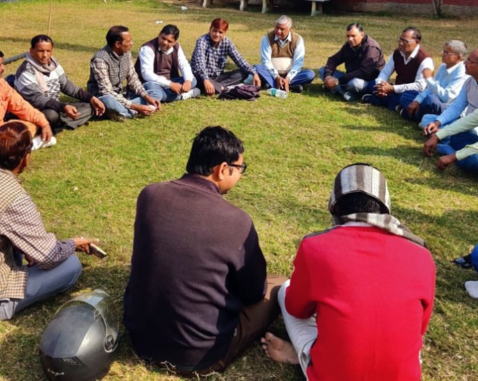 KOTPUTLI-BEHROR: प्रदेश स्तरीय शैक्षिक सम्मेलन की तैयारियों पर चर्चा, 18 जनवरी को जोधपुर के लिए होंगे रवाना KOTPUTLI-BEHROR: प्रदेश स्तरीय शैक्षिक सम्मेलन की तैयारियों पर चर्चा, 18 जनवरी को जोधपुर के लिए होंगे रवाना