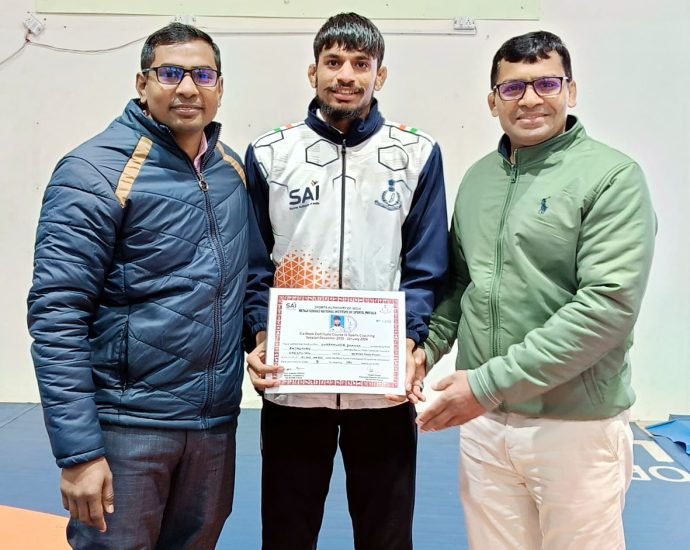 KOTPUTLI-BEHROR: धर्मवीर पहलवान बने कुश्ती कोच KOTPUTLI-BEHROR: धर्मवीर पहलवान बने कुश्ती कोच