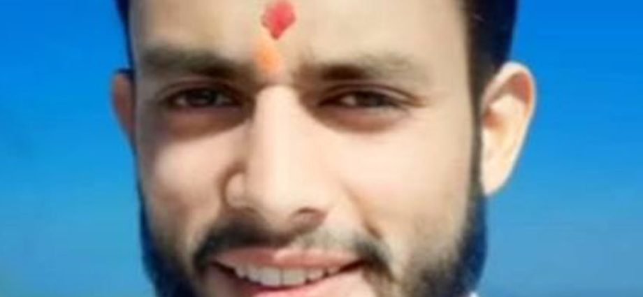 KOTPUTLI-BEHROR: एग्जाम देकर लौट रहे युवक की हादसे में मौत KOTPUTLI-BEHROR: एग्जाम देकर लौट रहे युवक की हादसे में मौत