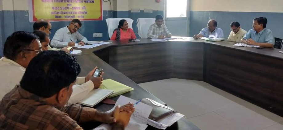 KOTPUTLI-BEHROR: बजट घोषणाओं के कार्य जल्द पूरा करें: कलेक्टर KOTPUTLI-BEHROR: बजट घोषणाओं के कार्य जल्द पूरा करें: कलेक्टर