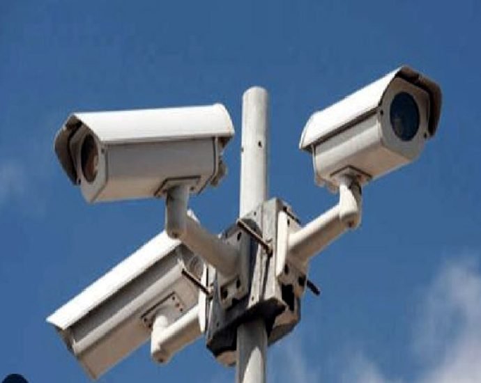 KOTPUTLI-BEHROR: जिला मुख्यालय पर 100 व ब्लॉक स्तर पर 50 स्थानों पर लगेंगे सीसी कैमरे KOTPUTLI-BEHROR: जिला मुख्यालय पर 100 व ब्लॉक स्तर पर 50 स्थानों पर लगेंगे सीसी कैमरे