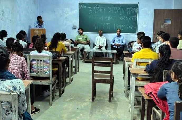 KOTPUTLI-BEHROR: बाबा साहब आपटे का अवतरण दिवस मनाया KOTPUTLI-BEHROR: बाबा साहब आपटे का अवतरण दिवस मनाया