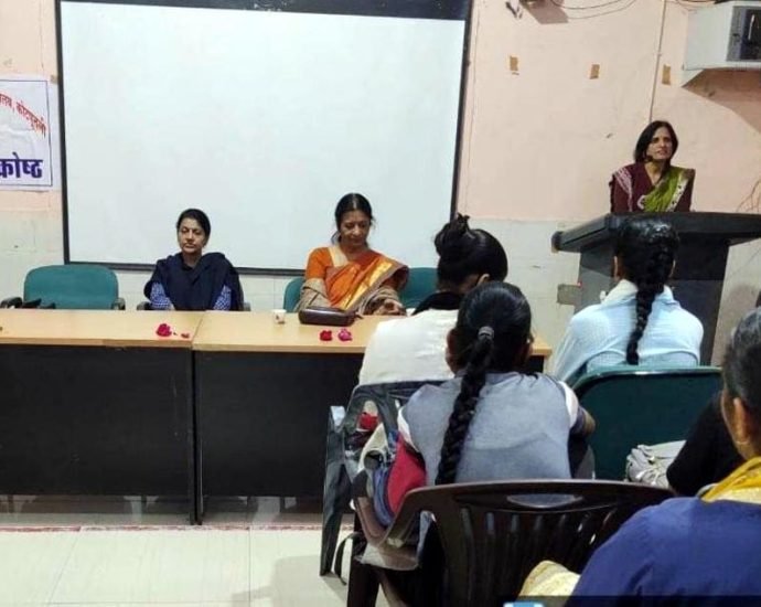 KOTPUTLI-BEHROR: व्याख्यान माला में विभिन्न विषयों पर चर्चा KOTPUTLI-BEHROR: व्याख्यान माला में विभिन्न विषयों पर चर्चा