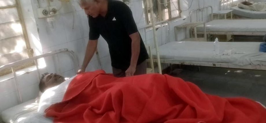 KOTPUTLI-BEHROR: करंट की चपेट में आने से किसान झुलसा KOTPUTLI-BEHROR: करंट की चपेट में आने से किसान झुलसा