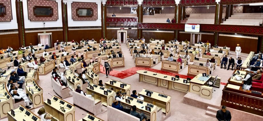 JAIPUR: विधानसभा में राज्यपाल का अभिनंदन और स्वागत JAIPUR: विधानसभा में राज्यपाल का अभिनंदन और स्वागत