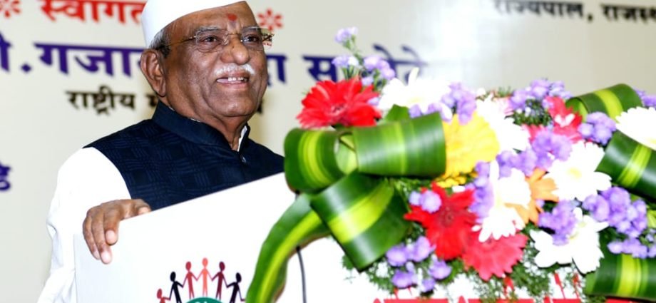 JAIPUR: राज्यपाल बागडे ने अखिल भारतीय भोई समाज के प्रथम राष्ट्रीय महाधिवेशन का शुभारंभ किया JAIPUR: राज्यपाल बागडे ने अखिल भारतीय भोई समाज के प्रथम राष्ट्रीय महाधिवेशन का शुभारंभ किया