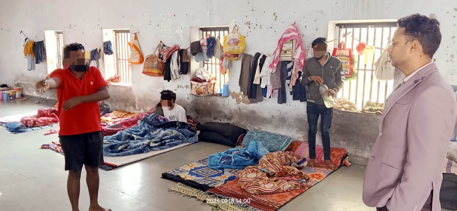 KOTPUTLI-BEHROR: जेल की सुरक्षा में खिलवाड़, मिली भारी अनियमितताएं KOTPUTLI-BEHROR: जेल की सुरक्षा में खिलवाड़, मिली भारी अनियमितताएं