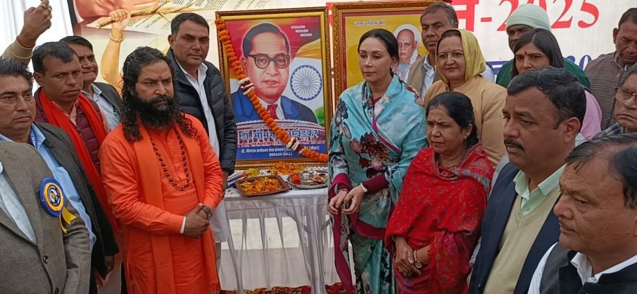 JAIPUR: शैक्षिक सम्मेलन से शिक्षकों को प्रेरणा और मार्गदर्शन मिलने का अवसर मिलेगा JAIPUR: शैक्षिक सम्मेलन से शिक्षकों को प्रेरणा और मार्गदर्शन मिलने का अवसर मिलेगा