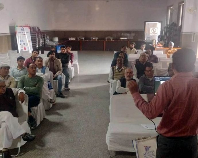 KOTPUTLI-BEHROR: बीआईएस हॉलमार्क के संबंध में किया जागरुक KOTPUTLI-BEHROR: बीआईएस हॉलमार्क के संबंध में किया जागरुक