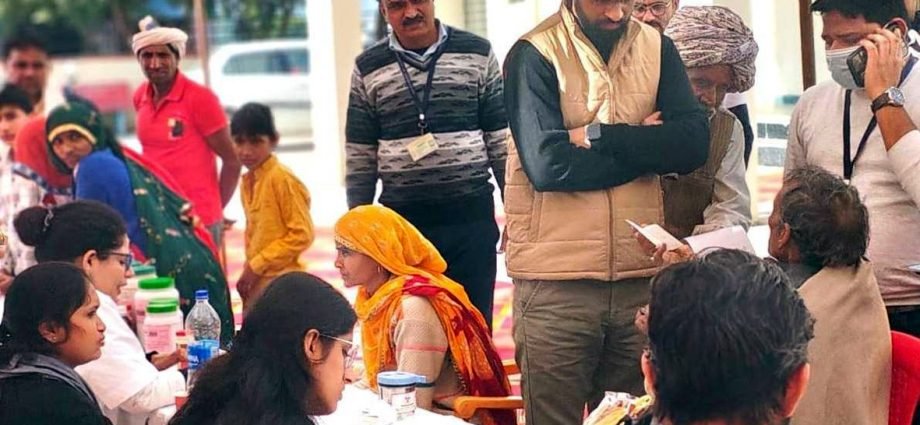 KOTPUTLI-BEHROR: मुख्यमंत्री आयुष्मान आरोग्य शिविर का आयोजन KOTPUTLI-BEHROR: मुख्यमंत्री आयुष्मान आरोग्य शिविर का आयोजन