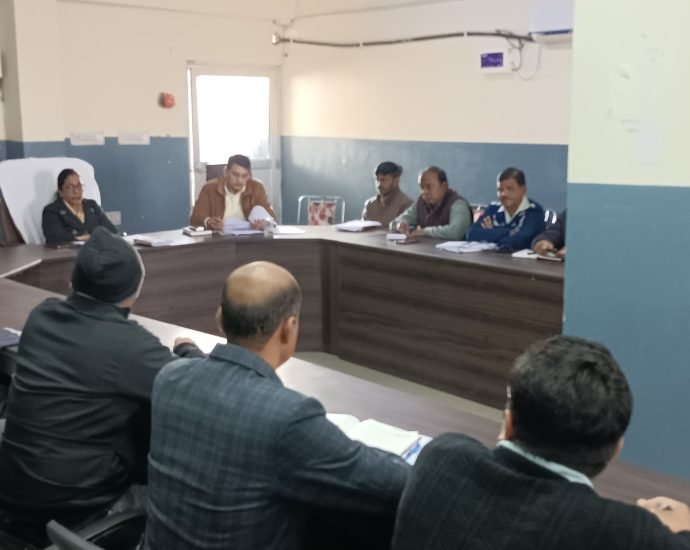 KOTPUTLI-BEHROR: साप्ताहिक समीक्षा बैठक हुई आयोजित KOTPUTLI-BEHROR: साप्ताहिक समीक्षा बैठक हुई आयोजित