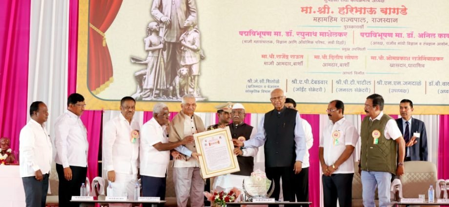 JAIPUR: डॉ. मामासाहेब जगदाले का 122 वां जयंती समारोह आयोजित JAIPUR: डॉ. मामासाहेब जगदाले का 122 वां जयंती समारोह आयोजित