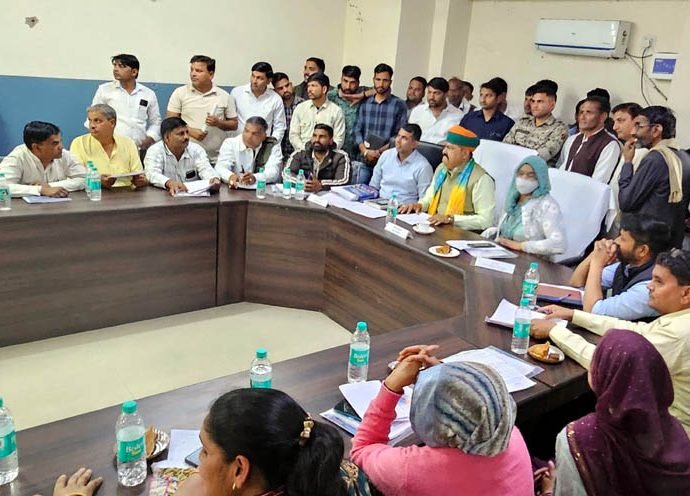 KOTPUTLI-BEHROR: नगर परिषद् की साधारण सभा, 4.10 अरब का बजट पारित KOTPUTLI-BEHROR: नगर परिषद् की साधारण सभा, 4.10 अरब का बजट पारित