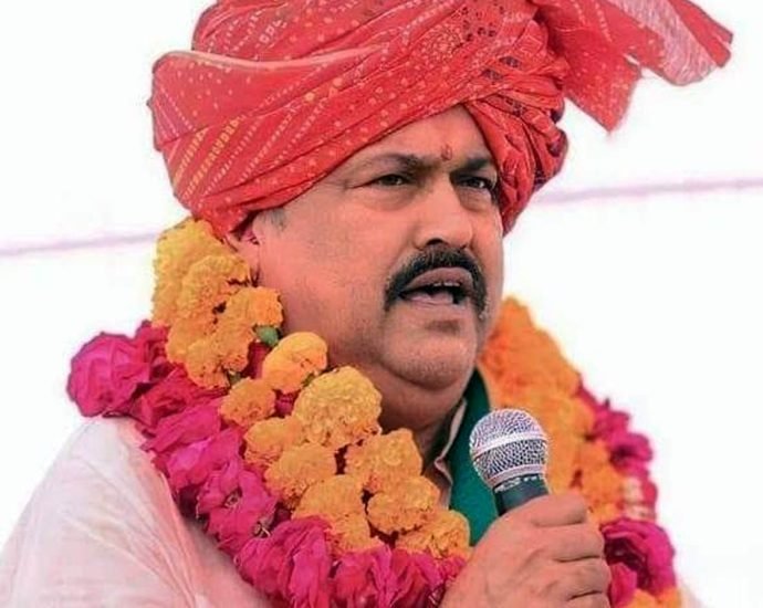 KOTPUTLI-BEHROR: पटेल ने उठाई ईडब्ल्यूएस में सरलीकरण करने की मांग KOTPUTLI-BEHROR: पटेल ने उठाई ईडब्ल्यूएस में सरलीकरण करने की मांग