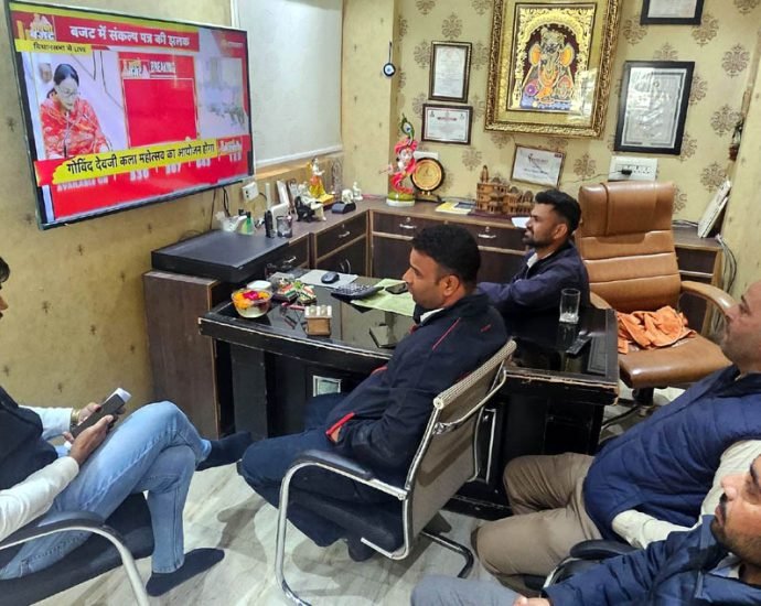 KOTPUTLI-BEHROR: भाजपा ने बताया शानदार तो कांग्रेस ने कहा मोदी की गारंटी की हवा निकली KOTPUTLI-BEHROR: भाजपा ने बताया शानदार तो कांग्रेस ने कहा मोदी की गारंटी की हवा निकली