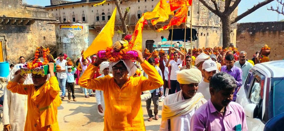 KOTPUTLI-BEHROR: पुरुषोत्तमपुरा में शिव पुराण कथा का शुभारंभ