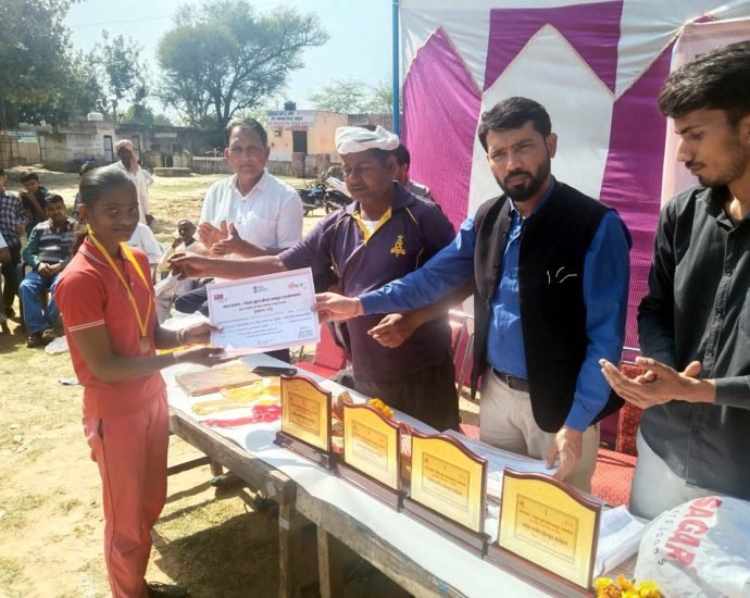 KOTPUTLI-BEHROR: ब्लॉक स्तरीय खेलकूद प्रतियोगिता का आयोजन KOTPUTLI-BEHROR: ब्लॉक स्तरीय खेलकूद प्रतियोगिता का आयोजन