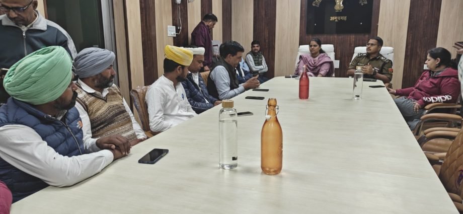 JAIPUR: श्री गंगानगर में किसानों का धरना और चक्का जाम समाप्त JAIPUR: श्री गंगानगर में किसानों का धरना और चक्का जाम समाप्त