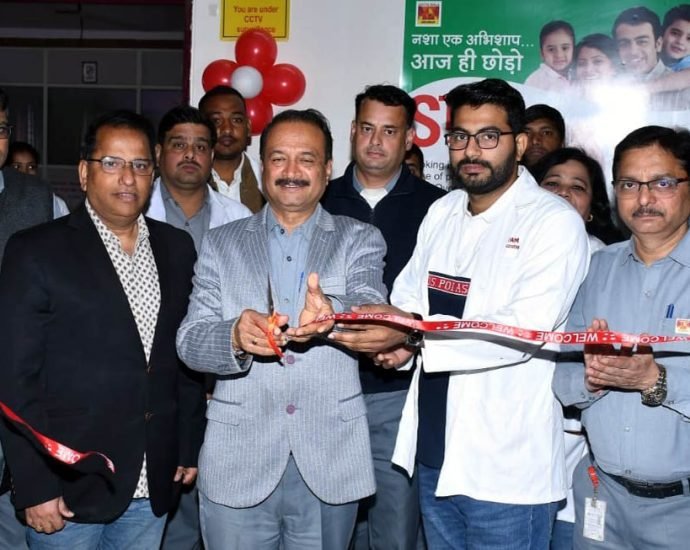 KOTPUTLI-BEHROR: रक्तदान शिविर में कुल 54 यूनिट रक्त संग्रहित KOTPUTLI-BEHROR: रक्तदान शिविर में कुल 54 यूनिट रक्त संग्रहित