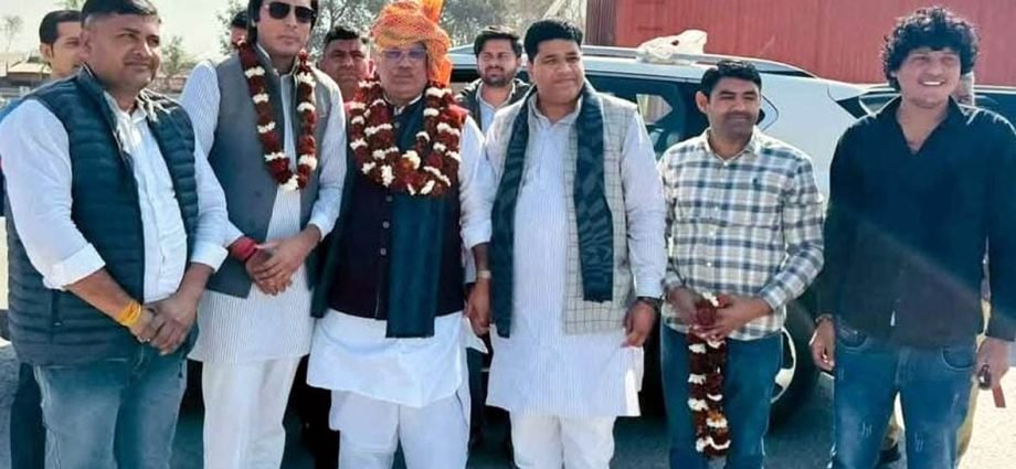 KOTPUTLI-BEHROR: गृह राज्यमंत्री जवाहर सिंह बेढ़म का स्वागत KOTPUTLI-BEHROR: गृह राज्यमंत्री जवाहर सिंह बेढ़म का स्वागत