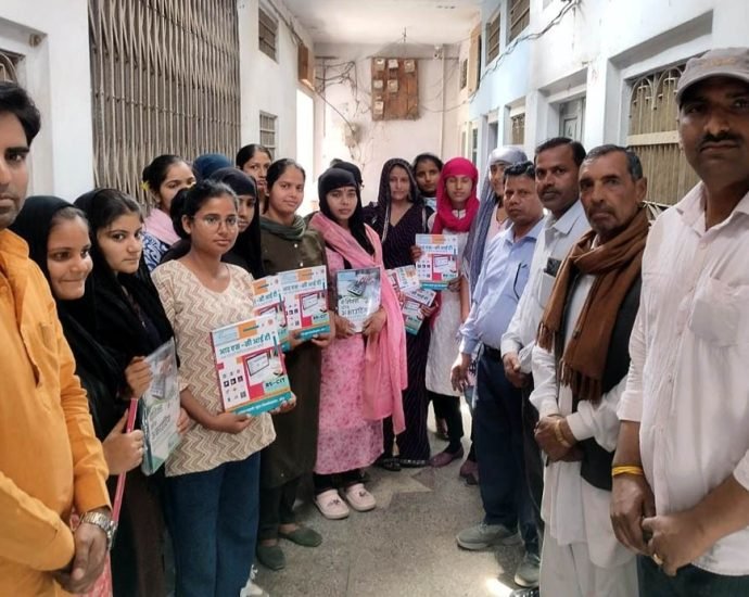 KOTPUTLI-BEHROR: 36 छात्राओं के लिए नि:शुल्क आरएससीआईटी कोर्स शुरु KOTPUTLI-BEHROR: 36 छात्राओं के लिए नि:शुल्क आरएससीआईटी कोर्स शुरु