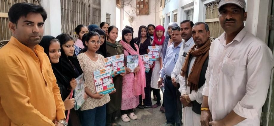 KOTPUTLI-BEHROR: 36 छात्राओं के लिए नि:शुल्क आरएससीआईटी कोर्स शुरु KOTPUTLI-BEHROR: 36 छात्राओं के लिए नि:शुल्क आरएससीआईटी कोर्स शुरु