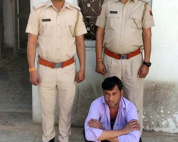 KOTPUTLI-BEHROR: अवैध शराब पर शिकंजा, एक आरोपी गिरफ्तार KOTPUTLI-BEHROR: अवैध शराब पर शिकंजा, एक आरोपी गिरफ्तार