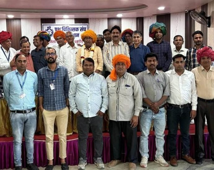 KOTPUTLI-BEHROR: डा.सतपाल अध्यक्ष व डा.पुष्पेंद्र महासचिव बने KOTPUTLI-BEHROR: डा.सतपाल अध्यक्ष व डा.पुष्पेंद्र महासचिव बने