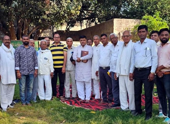 KOTPUTLI-BEHROR: कोटपूतली धानका समाज की गुदड़ी महापंचायत KOTPUTLI-BEHROR: कोटपूतली धानका समाज की गुदड़ी महापंचायत