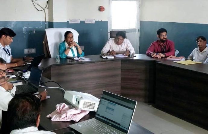 KOTPUTLI-BEHROR: कम प्रगति वाले संस्थानों पर होगी कार्रवाई: कलेक्टर KOTPUTLI-BEHROR: कम प्रगति वाले संस्थानों पर होगी कार्रवाई: कलेक्टर