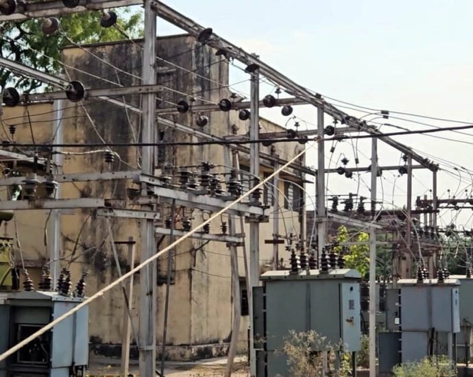 KOTPUTLI-BEHROR: विद्युत निगम ने जारी किए टोल-फ्री शिकायत नंबर KOTPUTLI-BEHROR: विद्युत निगम ने जारी किए टोल-फ्री शिकायत नंबर