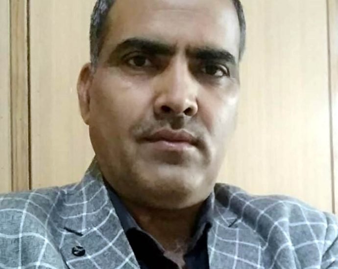 KOTPUTLI-BEHROR: नर्सिंग अधिकारी सुरेंद्र यादव बने जिला संयोजक KOTPUTLI-BEHROR: नर्सिंग अधिकारी सुरेंद्र यादव बने जिला संयोजक