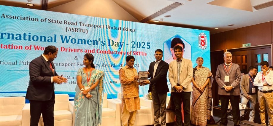 JAIPUR: राजस्थान रोडवेज ने साबित की अपनी उत्कृष्टता JAIPUR: राजस्थान रोडवेज ने साबित की अपनी उत्कृष्टता