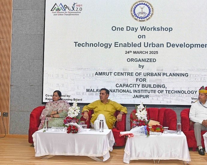 JAIPUR: तकनीकी नवाचार से मिलेगी नगरीय विकास को गति- नगरीय विकास राज्य मंत्री JAIPUR: तकनीकी नवाचार से मिलेगी नगरीय विकास को गति- नगरीय विकास राज्य मंत्री
