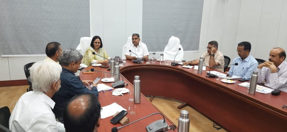 JAIPUR: बजट घोषणाओं की समयबद्ध क्रियान्विति की जाए सुनिश्चित JAIPUR: बजट घोषणाओं की समयबद्ध क्रियान्विति की जाए सुनिश्चित