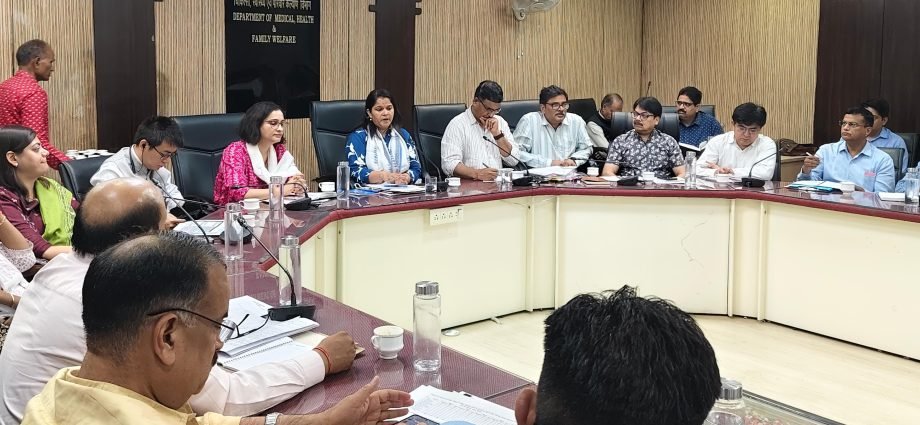 JAIPUR: प्रदेशभर में हीटवेव का हो पुख्ता प्रबंधन JAIPUR: प्रदेशभर में हीटवेव का हो पुख्ता प्रबंधन