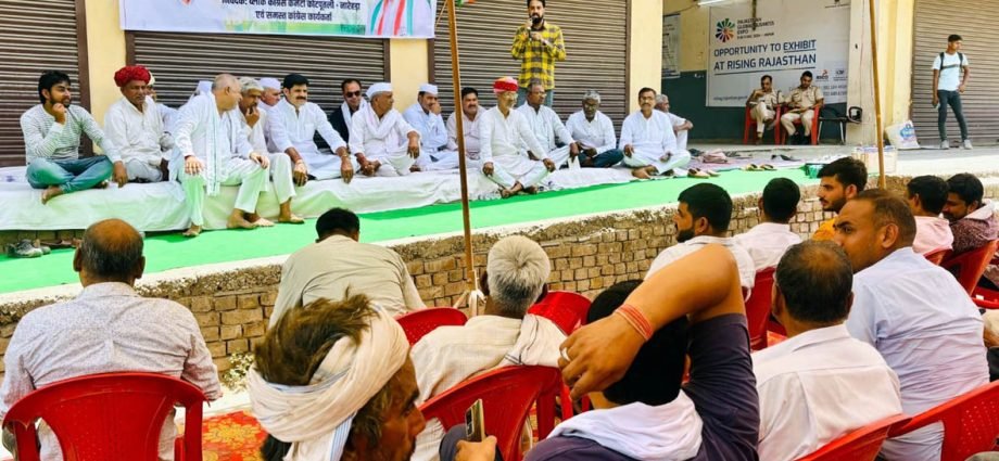 KOTPUTLI-BEHROR: गरजा जनआक्रोश: ‘लोकतंत्र बचाओ-तानाशाही हटाओ’ KOTPUTLI-BEHROR: गरजा जनआक्रोश: ‘लोकतंत्र बचाओ-तानाशाही हटाओ’