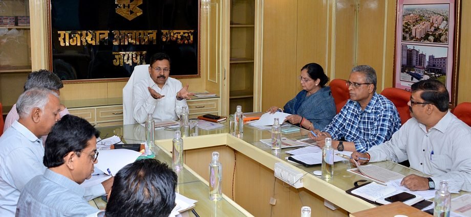 JAIPUR: आवासन मंडल परियोजना समिति की 173वीं बैठक JAIPUR: आवासन मंडल परियोजना समिति की 173वीं बैठक