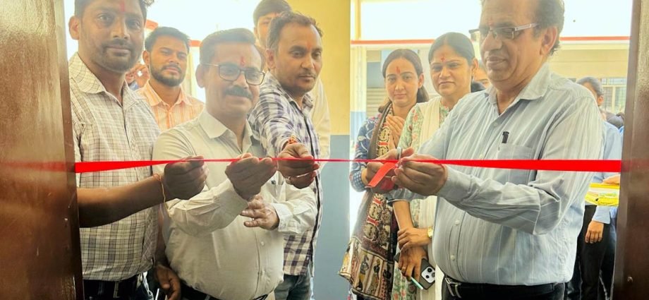 KOTPUTLI-BEHROR: कृषि महाविद्यालय में पुस्तक प्रदर्शनी का आयोजन KOTPUTLI-BEHROR: कृषि महाविद्यालय में पुस्तक प्रदर्शनी का आयोजन