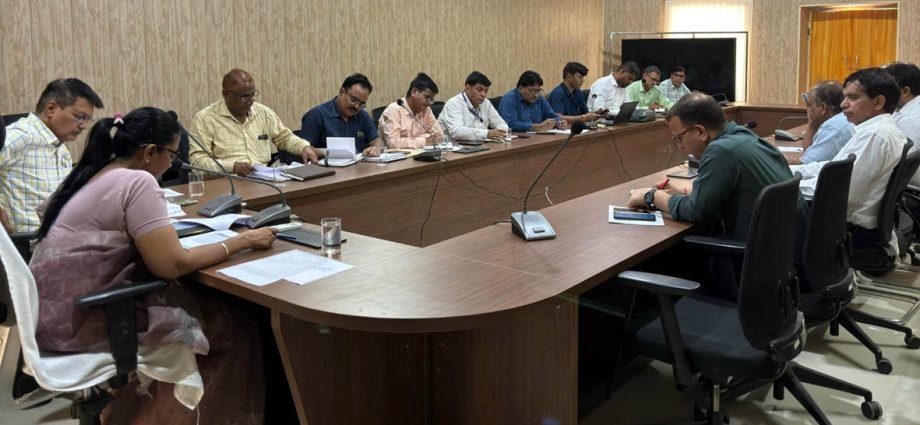 KOTPUTLI-BEHROR: समस्याओं का तुरंत समाधान करें अधिकारी: कलेक्टर KOTPUTLI-BEHROR: समस्याओं का तुरंत समाधान करें अधिकारी: कलेक्टर